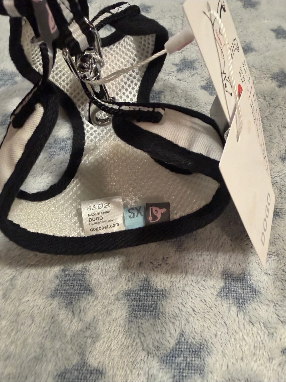 Dogo  easygo XS Black & White Formal Pet Harness with Red Bow New